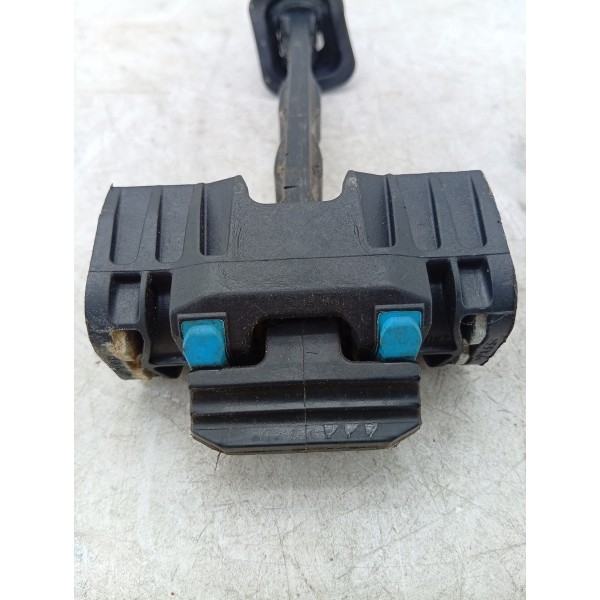 Limitador Porta Traseira Amarok V6 2017 A 2021