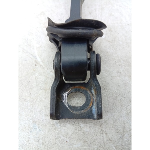 Limitador Porta Traseira Amarok V6 2017 A 2021