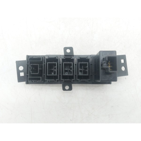 Moldura Com Botão Iluminação Painel Hyundai Tucson 07/15