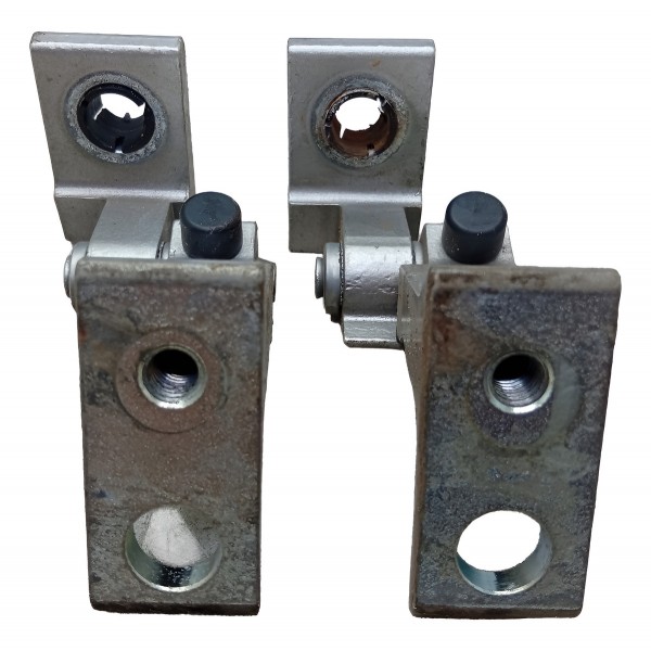 Par Dobradiça Porta Dianteira Esquerda Amarok V6 2017 A 2023