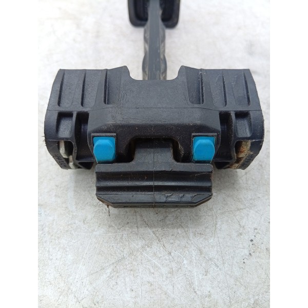 Limitador Porta Traseira Amarok V6 2017 A 2021