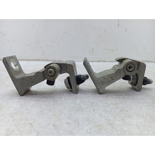 Par Dobradiça Porta Tras\esq Amarok V6 2017 A 2023