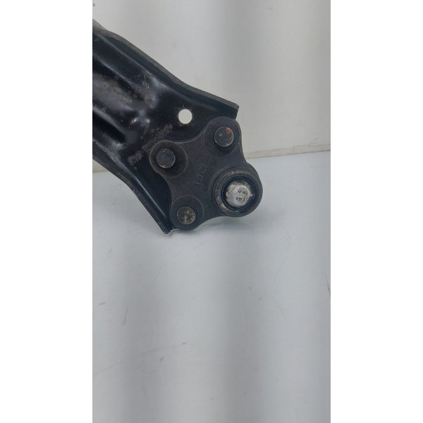 Bandeja Balança Fiat Punto Com Pivo E Bucha Lado Esquerdo