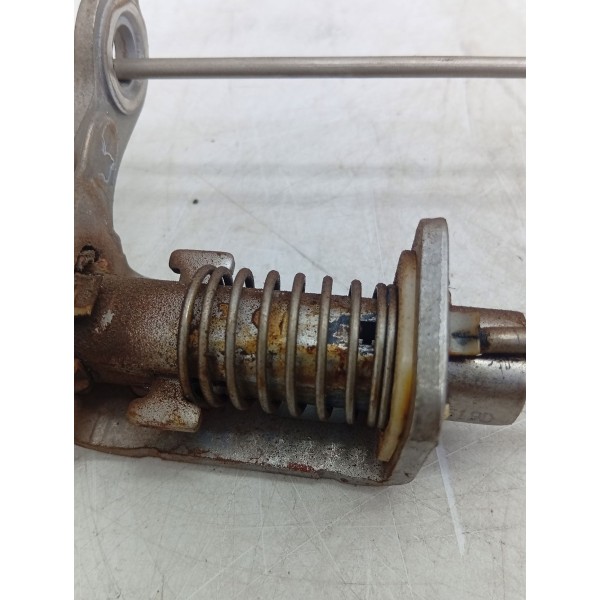 Fechadura Da Tampa Traseira Saveiro 10/13 2h5829211a