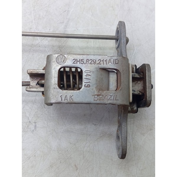 Fechadura Da Tampa Traseira Saveiro 10/13 2h5829211a