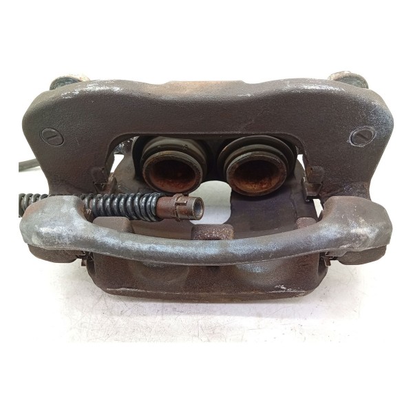 Pinça Freio Dianteira Esquerda Amarok V6 2017 A 2023