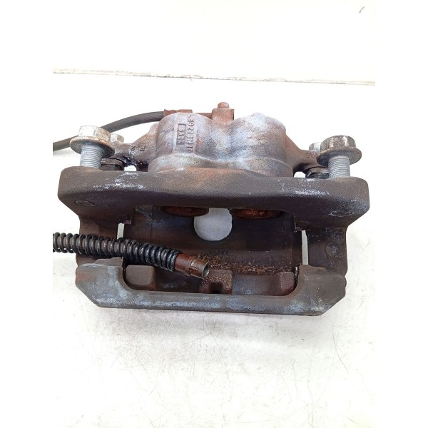 Pinça Freio Dianteira Esquerda Amarok V6 2017 A 2023