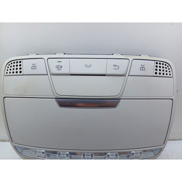 Lanterna Luz Cortesia Teto Mercedes C180 C200 2015 A 2019