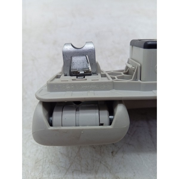 Lanterna Luz Cortesia Tras\dir Mercedes C180 2015 A 2019