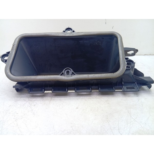 Moldura Difusor Ar Esquerda Mercedes C180 2015 A 2019