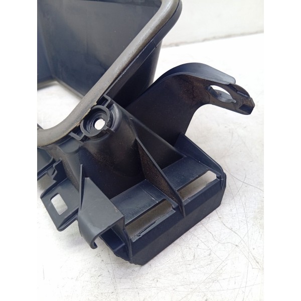 Moldura Difusor Ar Esquerda Mercedes C180 2015 A 2019