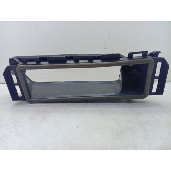 Moldura Difusor Ar Esquerda Mercedes C180 2015 A 2019