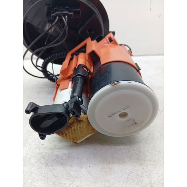 Bomba Combustível Benz C180 15/19 A2054701300