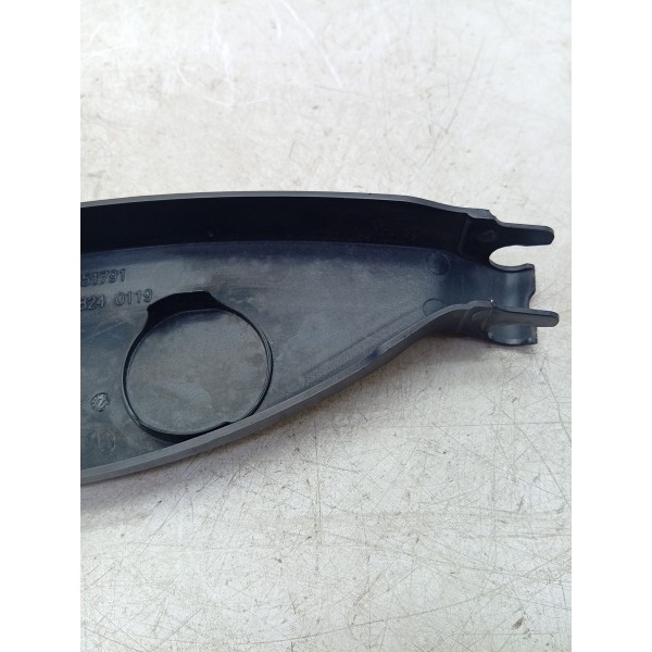 Moldura Braço Limpador Direito Mercedes C180 15/18