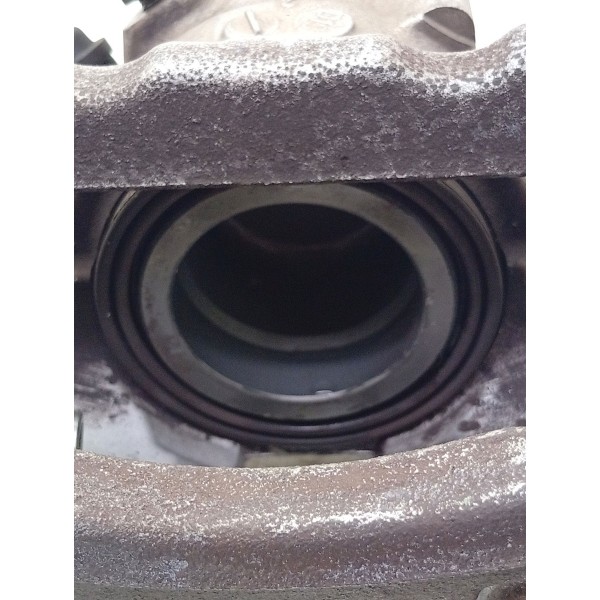 Pinça Freio Dianteiro Direita Mercedes C180 2015 A 2019