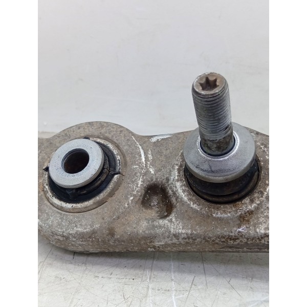 Braço Suspensão Dian\esq Mercedes C18 2015 A 2019