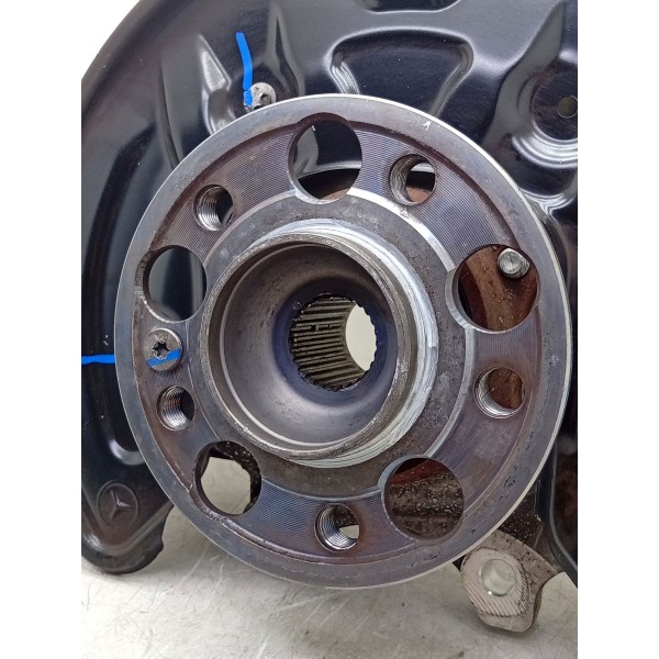 Montante/cubo Traseiro Direito Mercedes C180 2015 A 2019