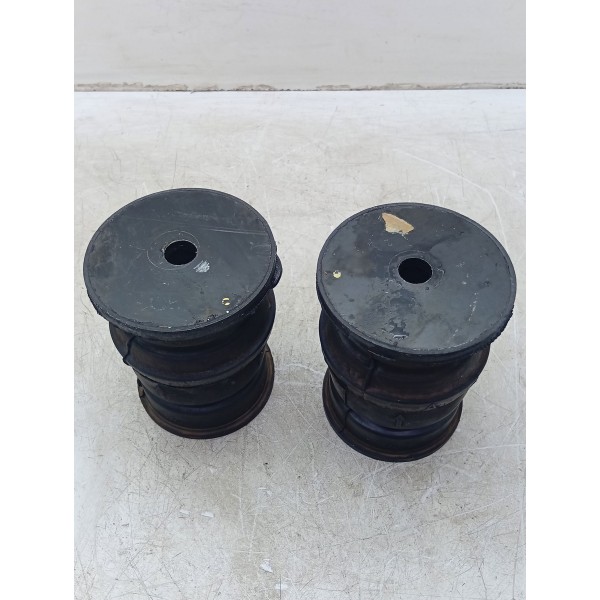 Coxim Carroceria Mercedes C180 2015 A 2019 Amarelo Amarelo