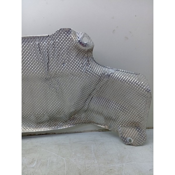 Protetor Térmico Escape Mercedes C180 2015 A 2019 Amarelo