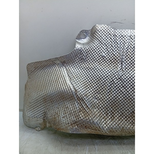 Protetor Térmico Escape Mercedes C180 2015 A 2019 Amarelo