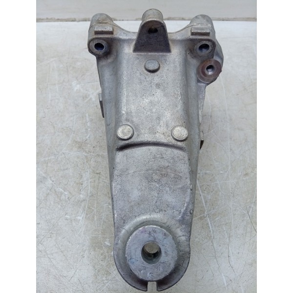 Suporte Coxim Motor Esquerdo Mercedes C180 2015 A 2019