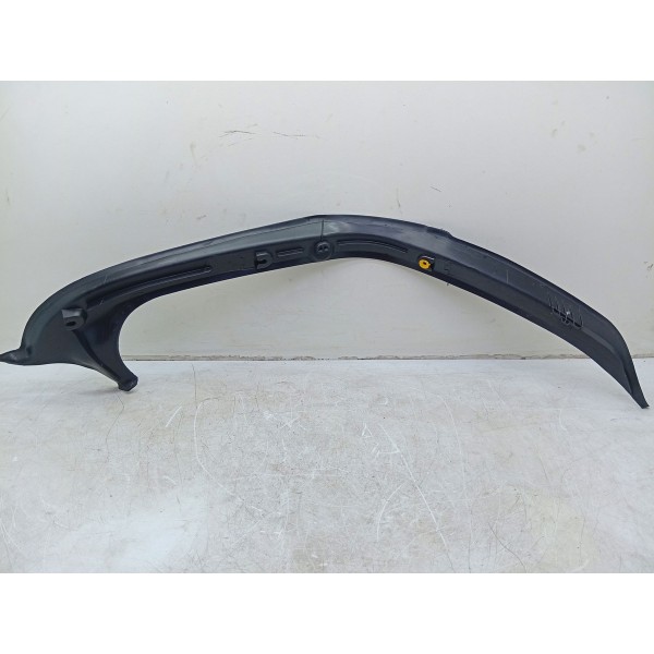 Acabamento Porta Mala Esquer Mercedes C180 2015 A 2019 Amarelo