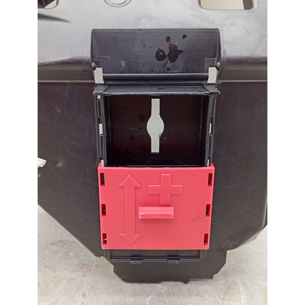 Tampa Positivo Da Bateria C180 15/19 Dbpd925