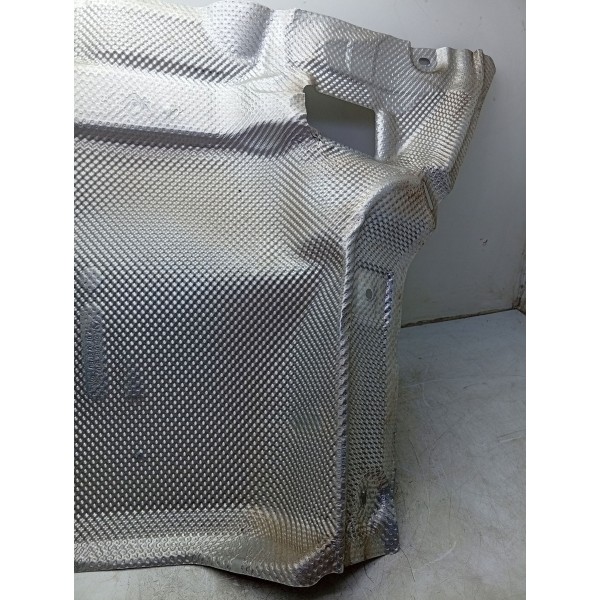 Defletor Termico Escapamento Mercedes C180 2015 A 2019