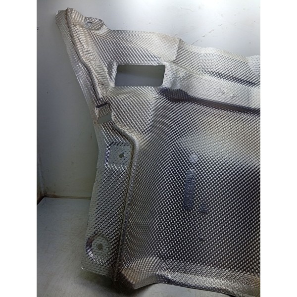 Defletor Termico Escapamento Mercedes C180 2015 A 2019