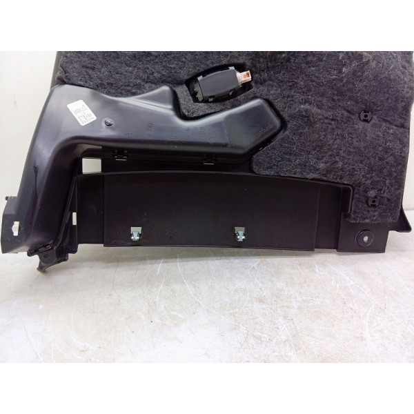 Moldura Pé Carona Mercedes C180 2015 A 2019