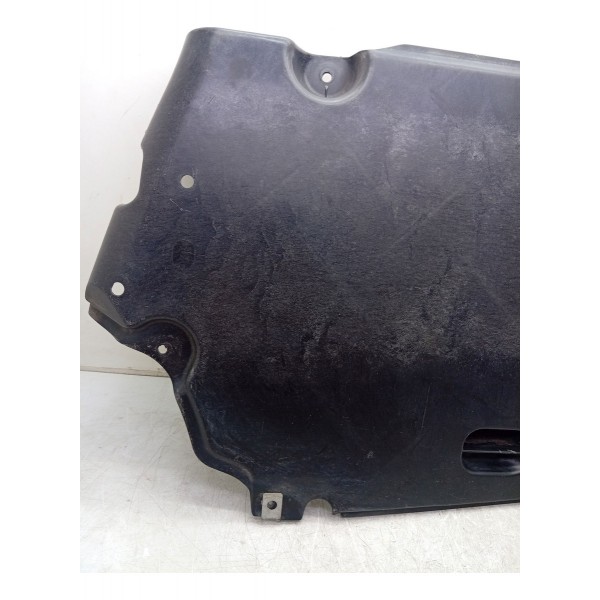 Protetor Traseiro Direito Mercedes C180 2015 A 2019