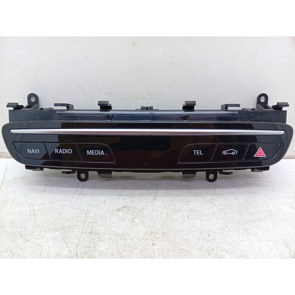 Comando Central Multimídia Mercedes C180 2015 A 2019