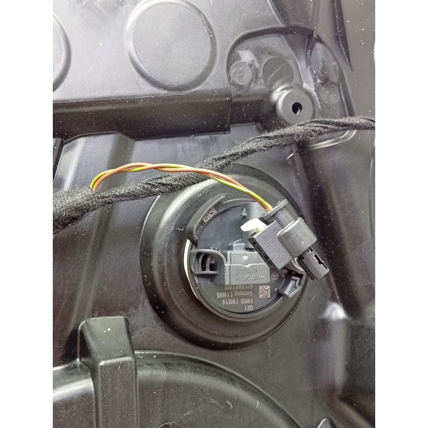 Maquina De Vidro Dian\esq Mercedes C180 2015 A 2019