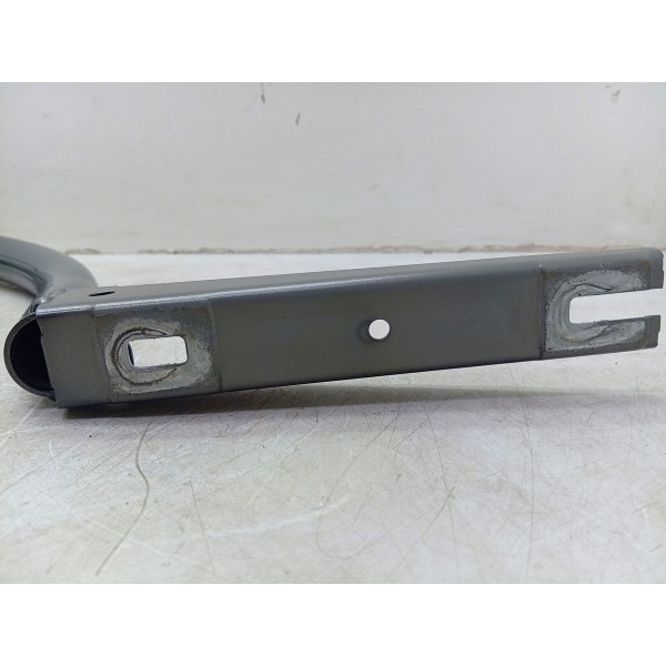 Dobradiça Tampa Esquerda Mercedes C180 2015 A 2019