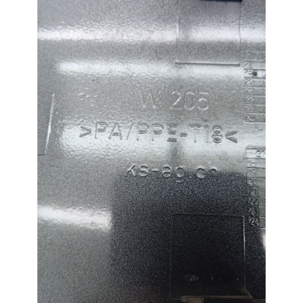 Tampa Portinhola Tanque Mercedes C180 2015 A 2019