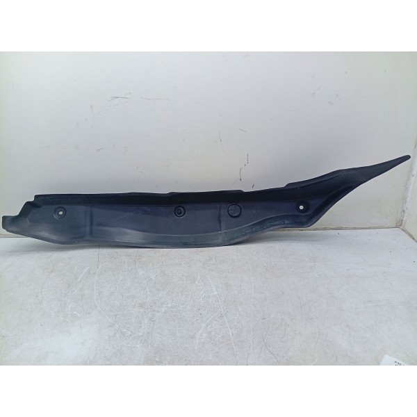 Acabamento Para-lama Direito Mercedes C180 2015 A 2019