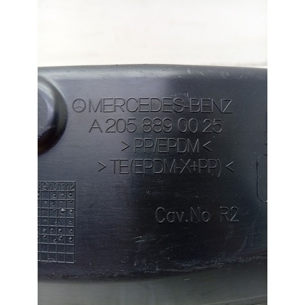 Acabamento Para-lama Direito Mercedes C180 2015 A 2019