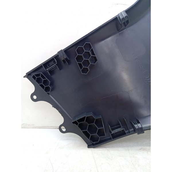 Soleira Central Esquerda Mercedes C180 2015 A 2019