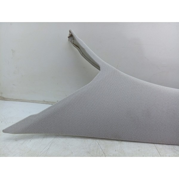 Moldura Coluna A Esquerda Mercedes C180 2015 A 2019