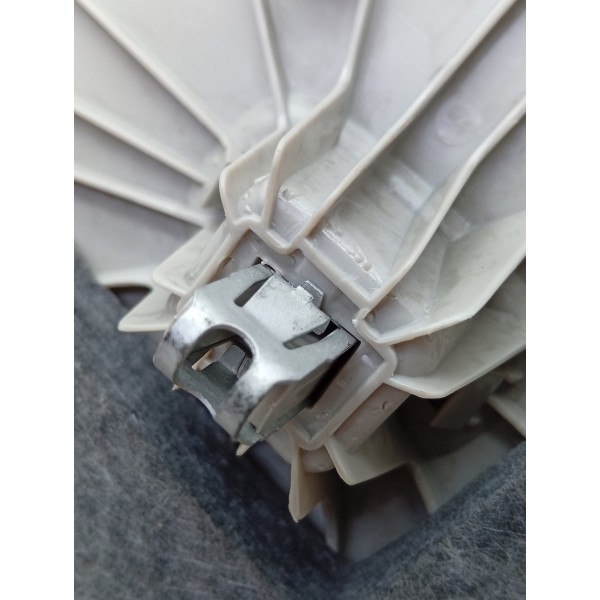 Moldura Coluna Tras\esq  Mercedes C180 2015 A 2019