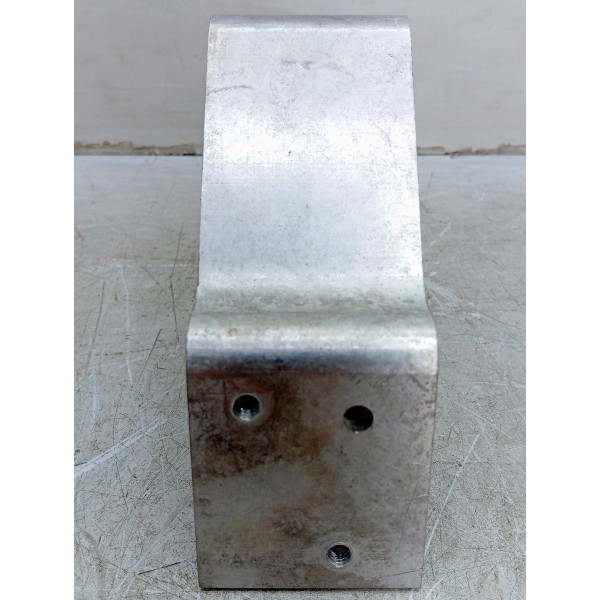 Suporte Radiador Direito Mercedes C180 15/19 A2055014920