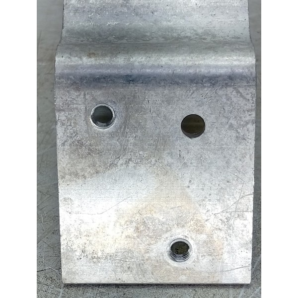 Suporte Radiador Direito Mercedes C180 15/19 A2055014920