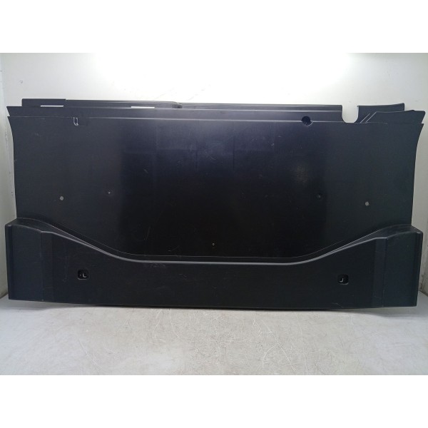 Acabamento Traseiro Mercedes C180 2015 A 2019