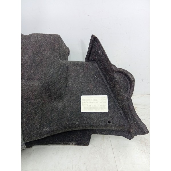 Forro Porta Mala Direito Mercedes C180 2015 A 2019