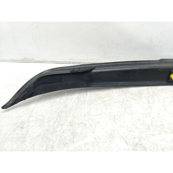 Acabamento Porta Mala Direito C180 15/19 A2056902807