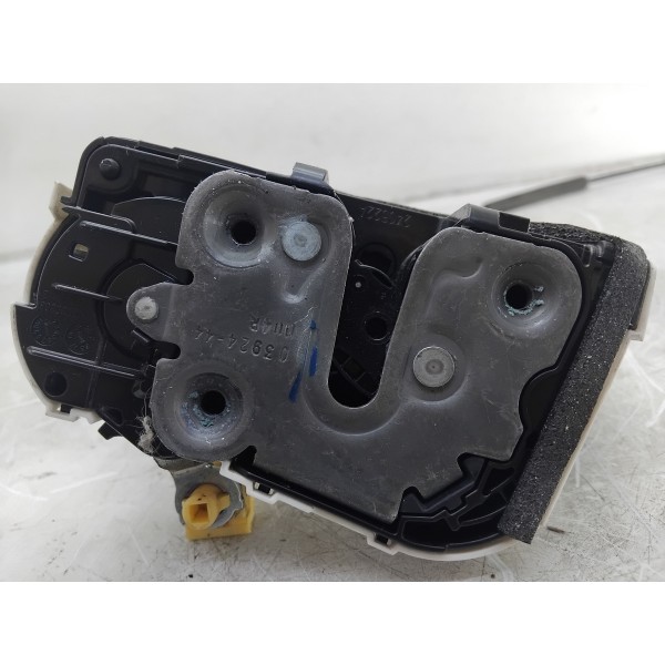 Fechadura Porta Dianteira Direita Onix 20/24 26376710