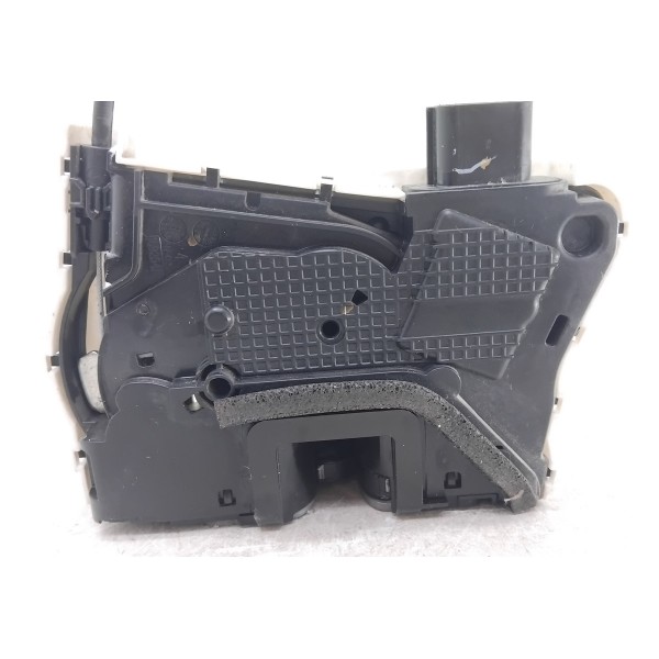 Fechadura Porta Dianteira Direita Onix 20/24 26376710