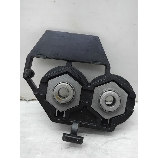 Suporte Radiador Tras Mercedes C180 2015 A 2019