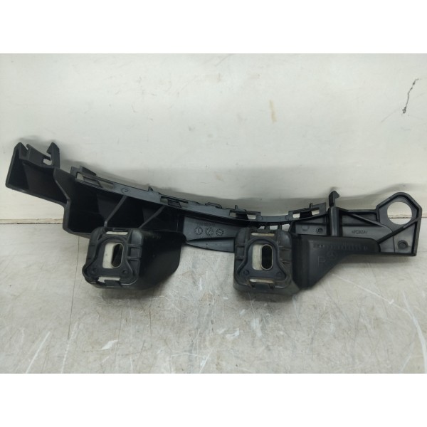 Guia Parachoque Tas\dir Mercedes C180 2015 A 2019