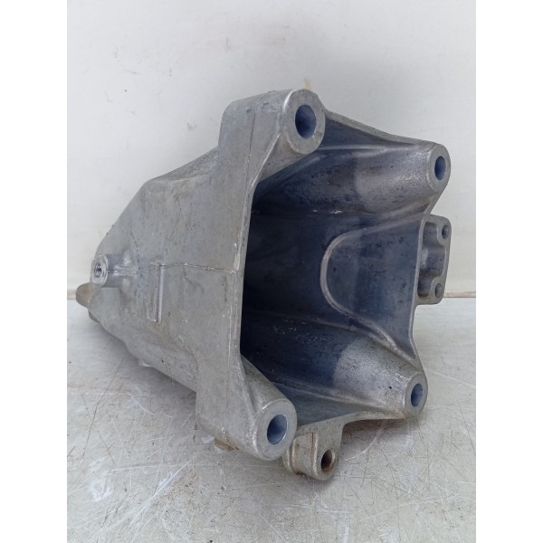 Suporte Direito Coxim Motor Mercedes C180 2015 A 2019